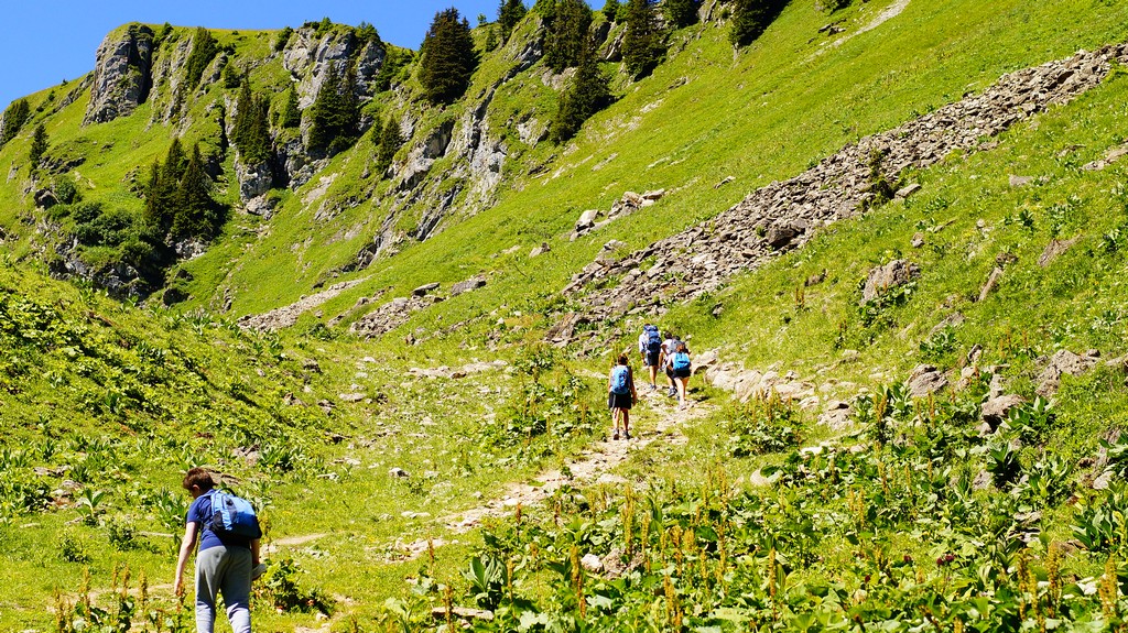 Village Camps International Summer Camp Leysin, Switzerland 2026-07-25 https://www.villagecamps.com/journals_admin/images/1596-2003-2 (9).jpg